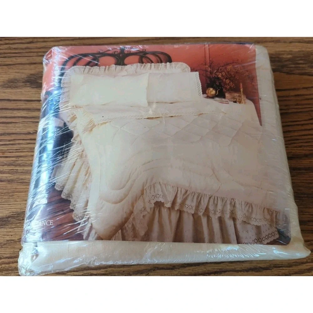 New NIP Vintage DAN RIVER Eyelet Collection Cream Ivory‎ Twin Sheet Set